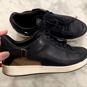 Navy Burberry Pledwick Low top sneaker